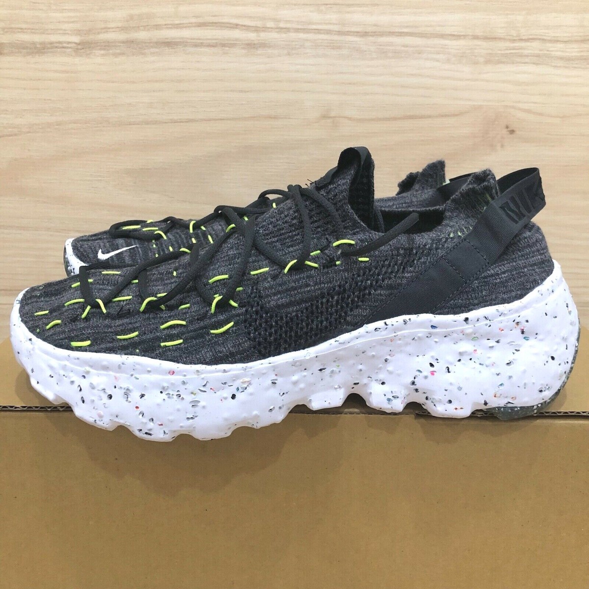 NEW! Nike Space Hippie 04 Grey Volt Green White CZ6398-010  display picture 3