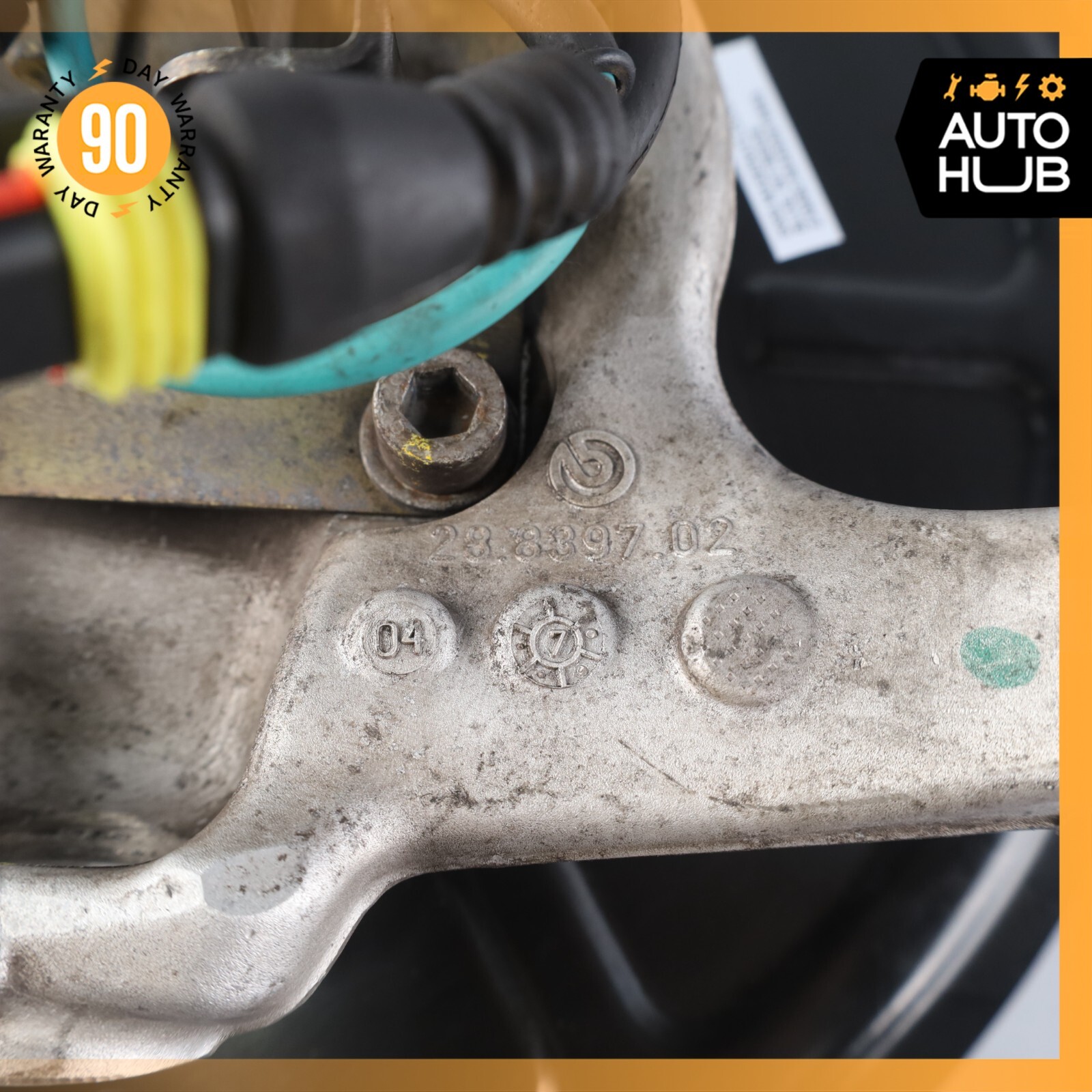 02-05 Maserati M138 Coupe 4200 Front Right Side Spindle Knuckle Hub OEM 67k