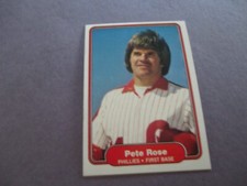 Pete Rose 1982 Fleer #256 - Win 5+ single card auctions/per weekend S & H FREE
