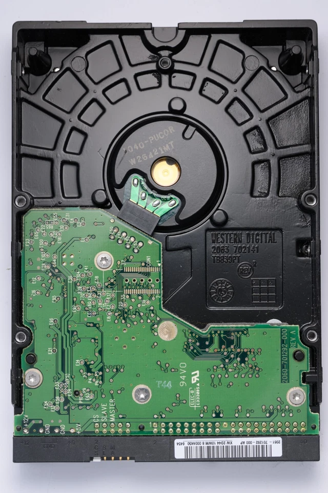 WD Caviar 40GB IDE Desktop Hard Drive Model WD400BB-75JHC0 P/N WD400BB-75JHC0 - Image 2 of 2