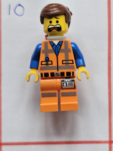 18 x Genuine lego mini figures. ASSORTMENT from Various Themes. FREE POSTAGE.(5) - Picture 11 of 19
