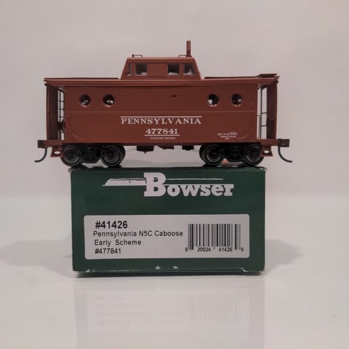 Bowser 41426 HO Pennsylvania N5C Caboose Early Scheme PRR 477841 LN | Zustand: Used