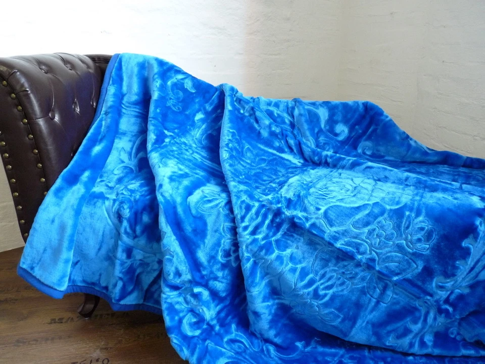 XXL Luxus Kuscheldecke Tagesdecke Wohndecke Decke Plaid blau 200x240cm - Bild 1 von 1