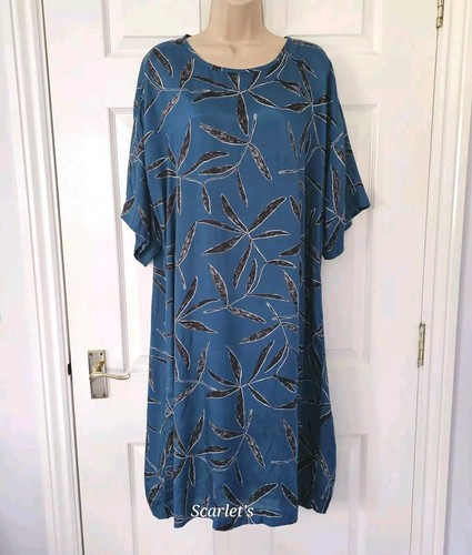 Masai Dress Teal & Black Lightweight Size Small Oversized P2P 23.5" Short Sleeve