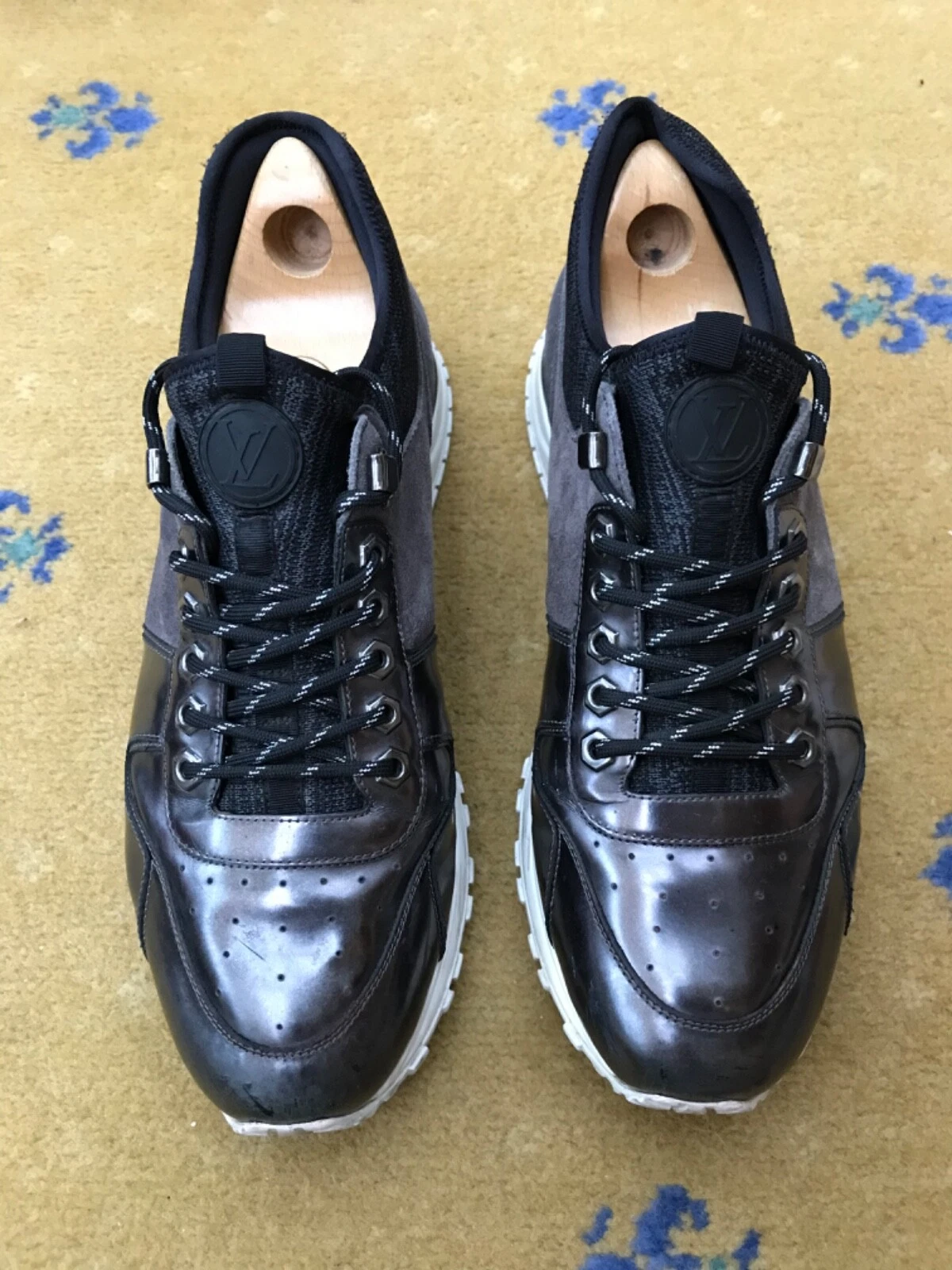 LOUIS VUITTON TRAINER Louis Vuitton scarpe da ginnastica sneakers run away pelle scamosciata UK 10 US 11 44 uomo