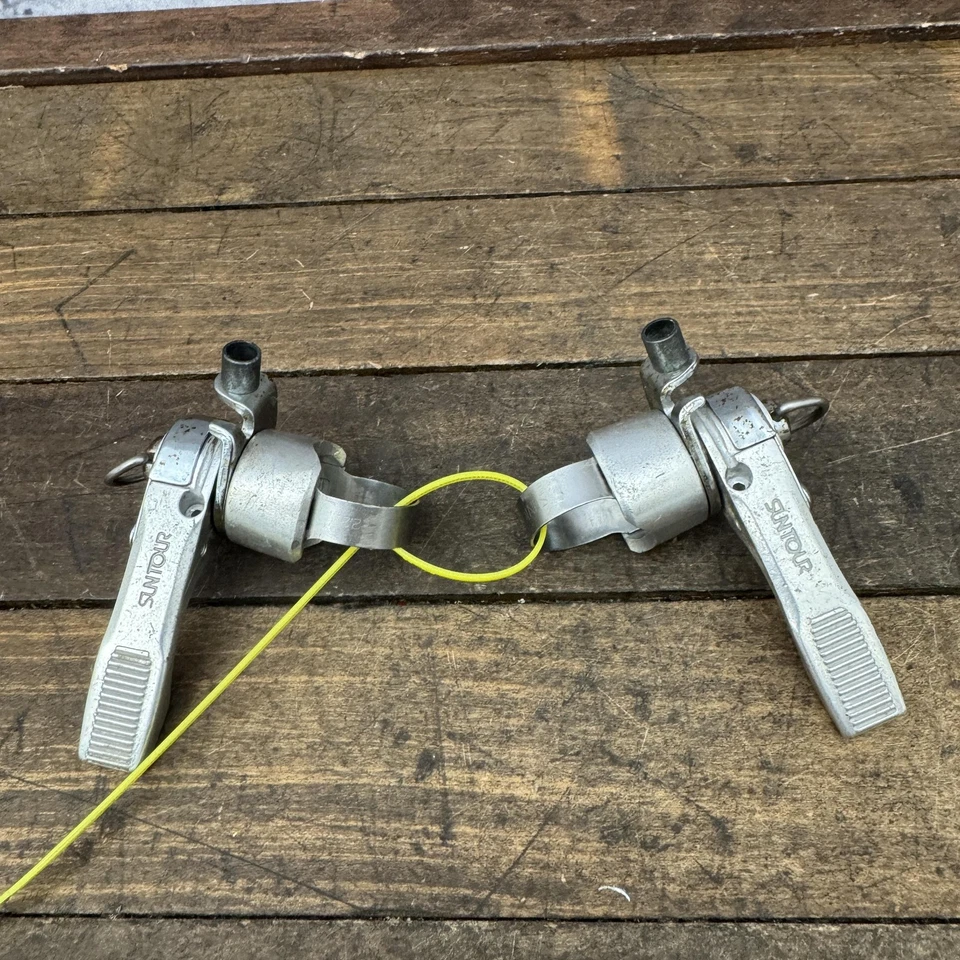 Juego de palanca de cambios SunTour Power Thumb de colección fricción MTB bicicleta de montaña plateada años 80 Foto 2 de 4