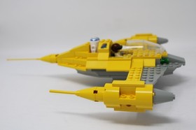 Lego Star Wars - 7141 - Naboo Fighter Complete w /Manual & Checklist of parts