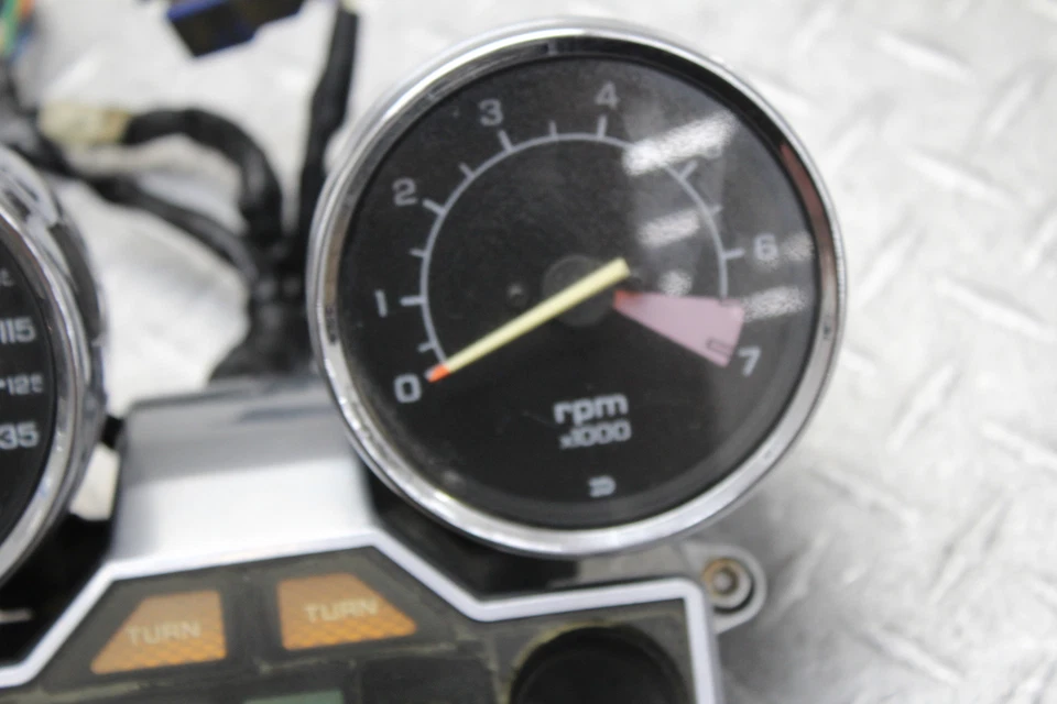 Honda Shadow 1100 VT1100C 1985 medidores velocímetro Foto 4 de 4