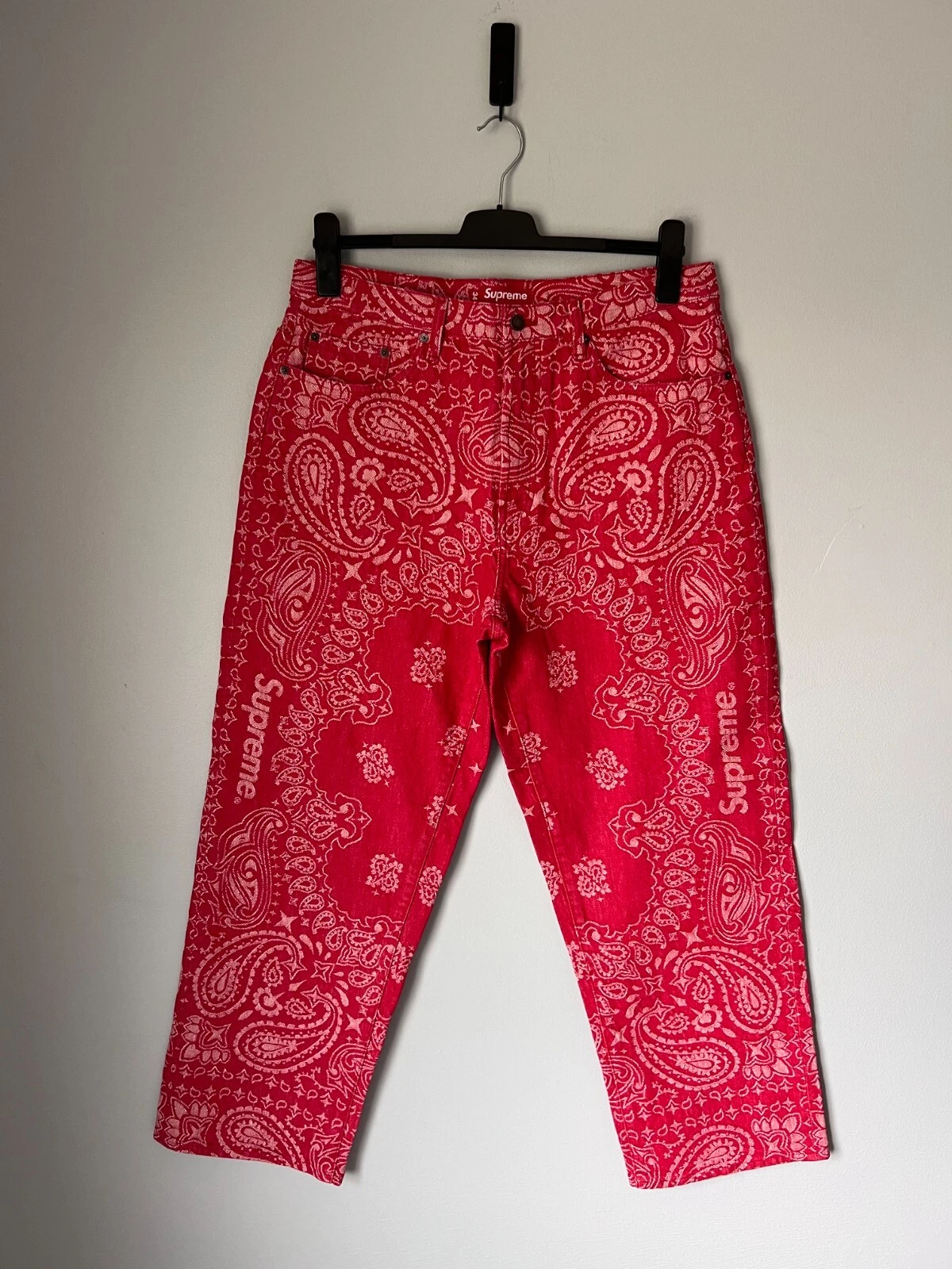 Jean baggy jacquard cachemire Supreme   Taille 34   Rouge   NEUF