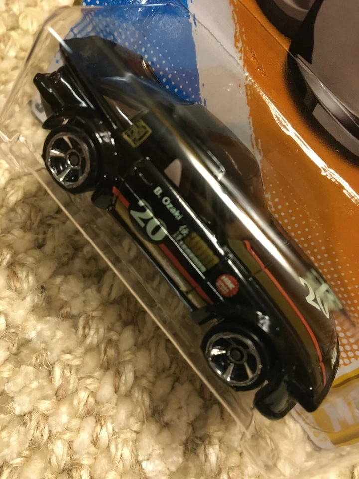 Lote de 4 autos Hot Wheels 2012 nuevos modelos y primera respuesta 1983 Mazda RX-7 Foto 4 de 4