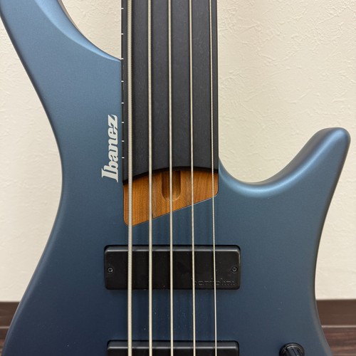 Ibanez EHB1005F-AOM Arctic Ocean 5string Bass Headless Blue w/Gigbag New - Picture 4 of 18