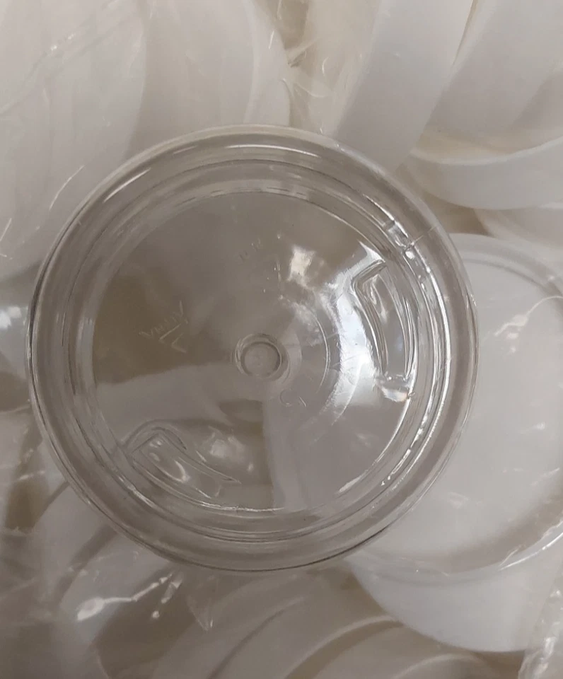 350 1 oz. PLASTIC LIDS AND JARS - Image 3 of 4