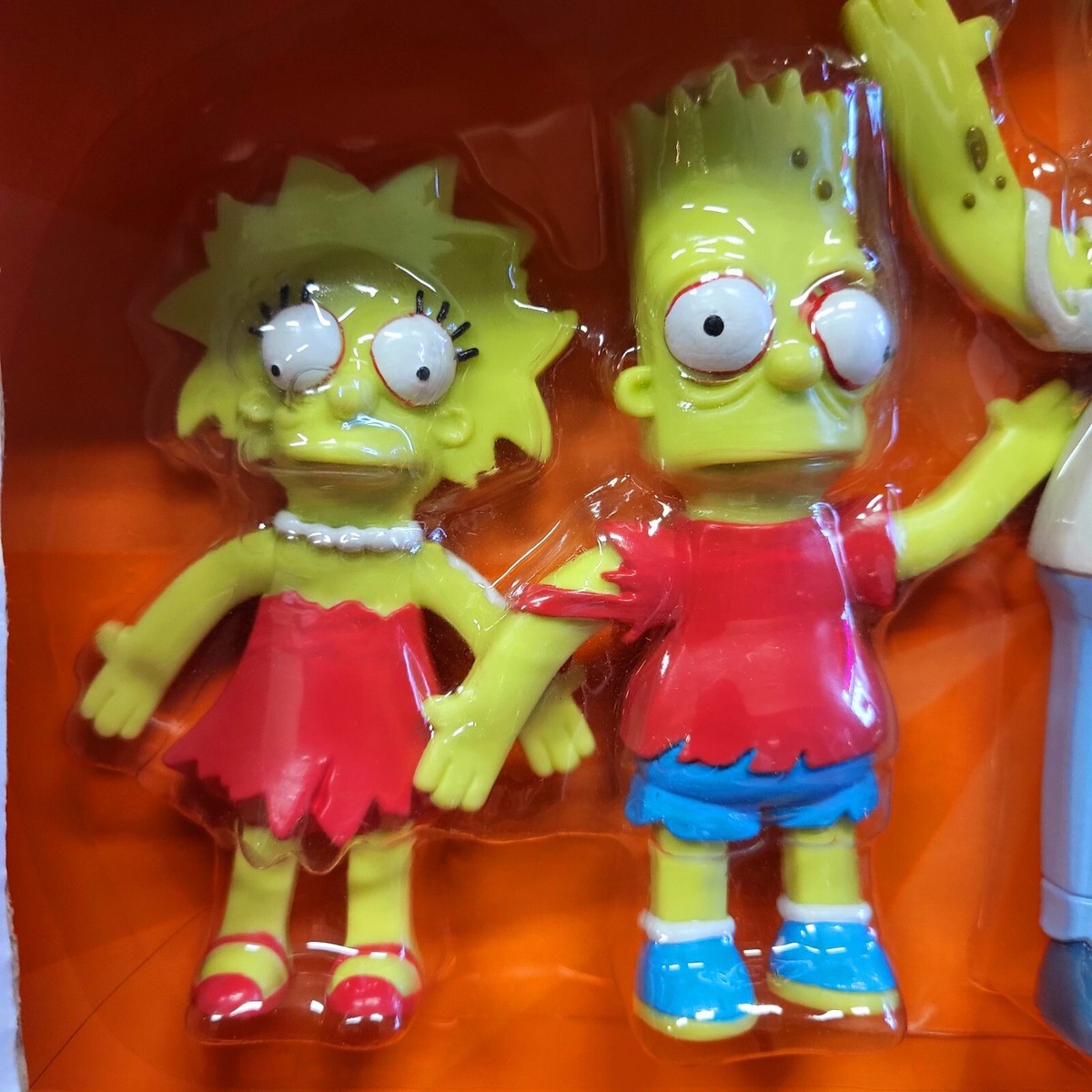 The Simpsons TREEHOUSE OF HORROR ZOMBIE Bendable Figures NJ CROCE