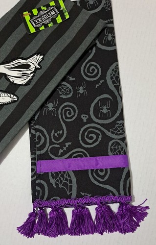 Beetlejuice Tasseled Dish Towel Set 2 Pack - Adam & Barbara New With Tag - Picture 3 of 11