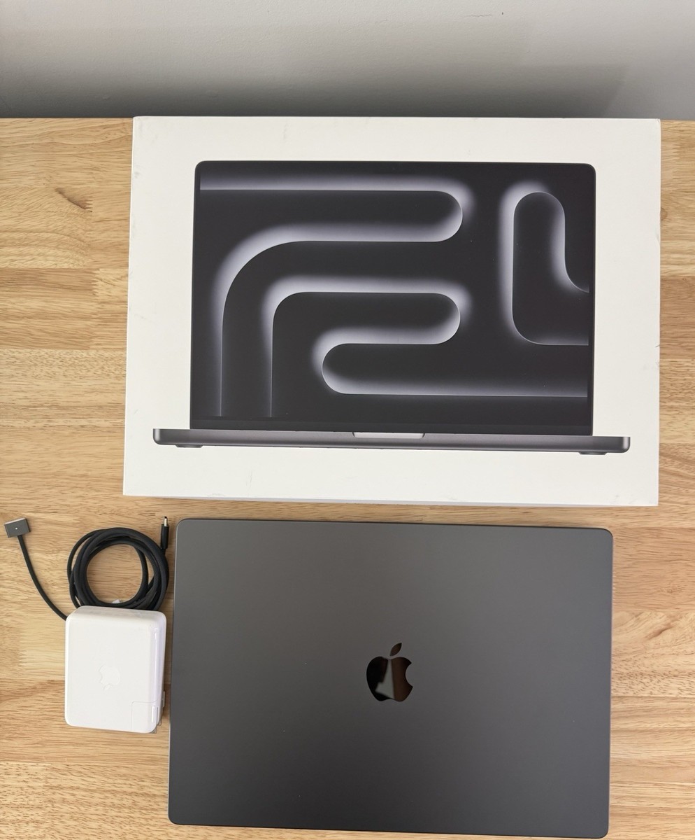 Apple MacBook Pro 16” M4 Max 64GB RAM 2TB SSD Space Black 2024