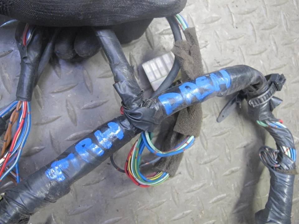 Mazda RX7 FC3S 1988 convertible NA M/T tablero tablero cableado arnés OEM Foto 2 de 4