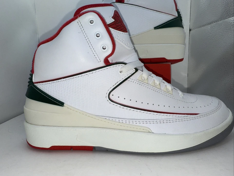 Nike Air Jordan 2 Retro Italy Origins White/ Fire Red-Sail Size 9 Men’s Sneakers - Bild 3 von 4