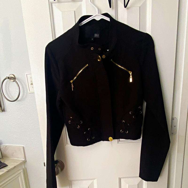 KAIi Women's Black Full Zip Short Jacket M Gold Zippers Grommets Long Sleeve