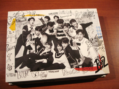 The Boyz   The First LIVE ( 2017 K-Pop CD Cre.ker Entertainment L100005417)
