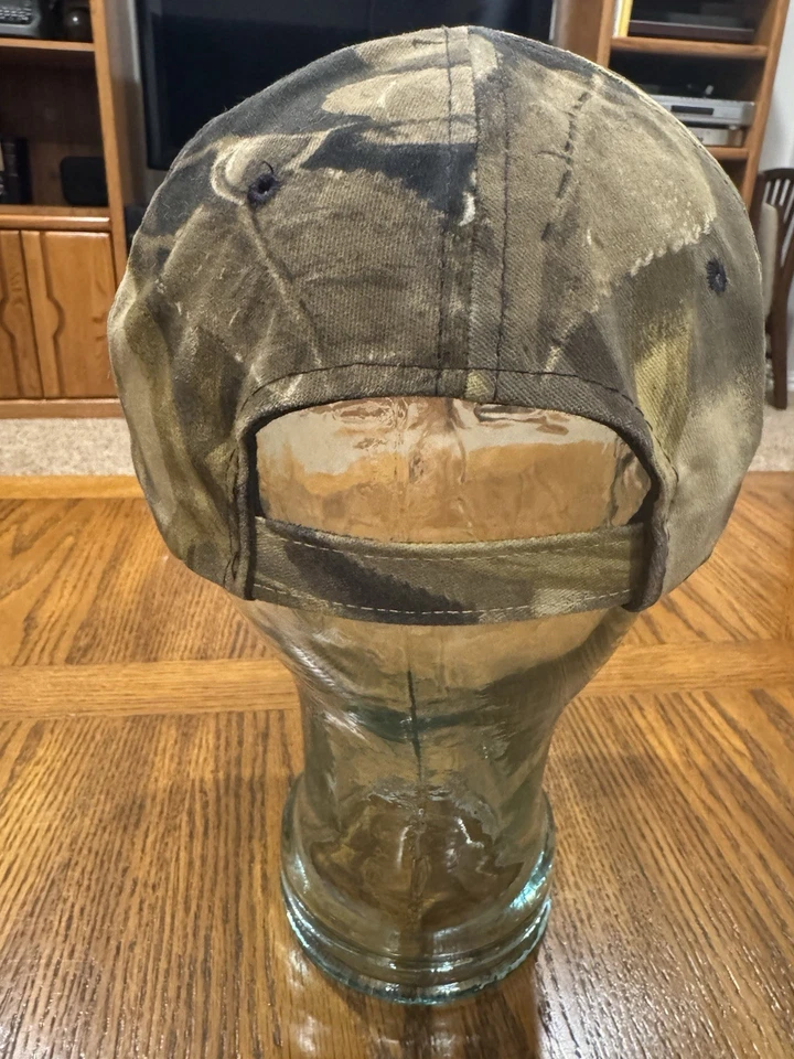 Sombrero Ducks Unlimited Adv. Gorra Wetland Camo Duck Call tamaño ajustable adulto en muy buena condición Foto 2 de 4