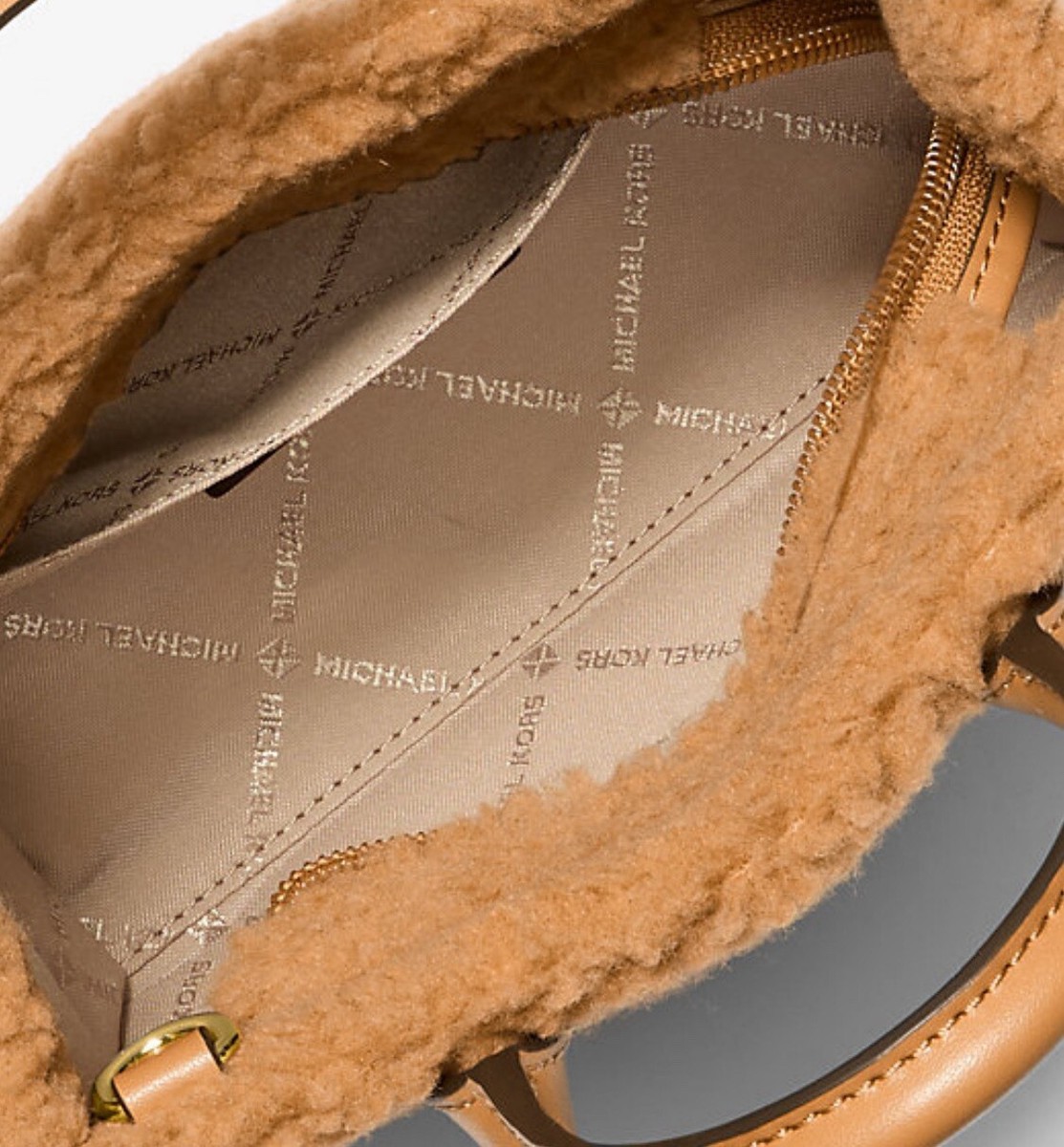 トートバッグ MICHAEL KORS Mirella Extra-Small Sherpa Crossbody Bag 🔥NWT MICHAEL MICHAEL KORS Mirella Extra-Small Sherpa