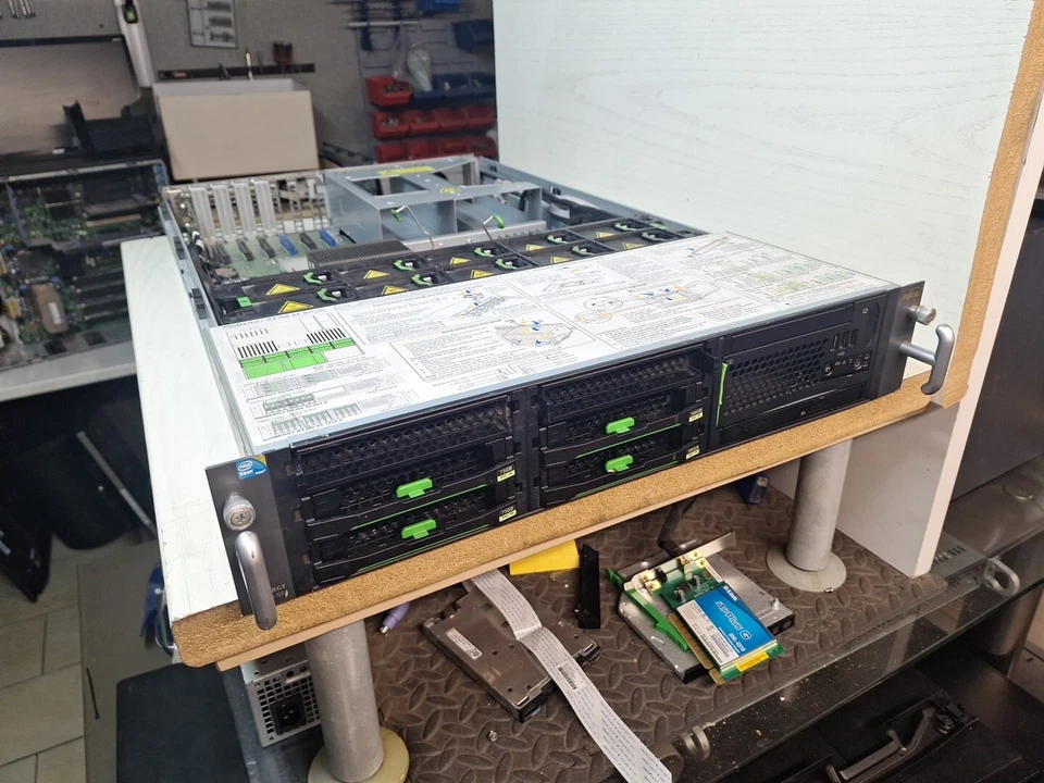 SERVER FUJITSU PRIMERGY RX300 S5 -56 GB DDR3-2X INTEL XEON E5520 2,26 GHZ/8M/... - Immagine 2 di 4