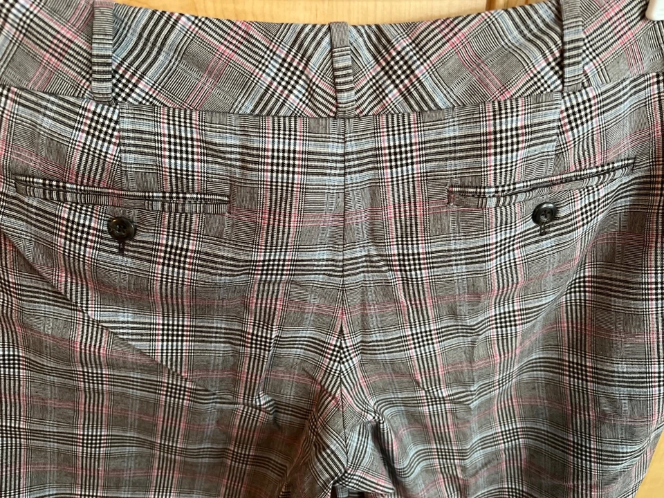 Pantalones Cortos Mossimo Mujer a Cuadros Talla 12 Gris y Rosa Poliéster Mezcla Rayón Doble Pero Foto 4 de 4