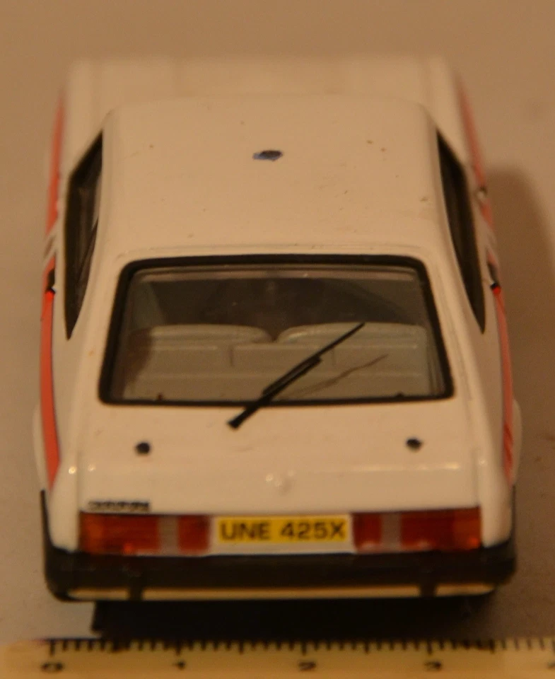 ford capri mk 3 police manchester corgi drive time limited edition 1/43 ieme - Photo 3/4