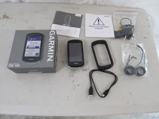 Garmin Edge 1040 Bike Computer - GPS, Wireless, Black w/Garmin Case