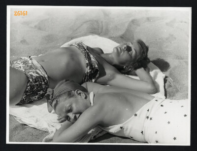 Larger size signed photograph, Grethe Weiser actress, film, movie, Tobis-Cinema,