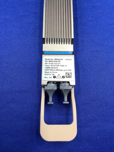 Nouveau MMA4Z00-NS NVIDIA 800Gb/s Twin-Port OSFP, 2x400Gb/s Multimode SR8 50m - Photo 9/9