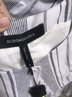 Foto 12 di 12