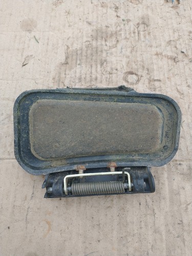 Toro Recycler 20330 Mower OEM Side Discharge Mulch Door W/ Spring, Bracket & Rod - Picture 2 of 8