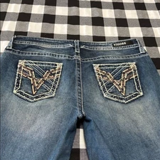 Vigoss Heritage Fit Capri Jeans Size 14 x 21/22.5 Stretch Frayed Hem Sequins