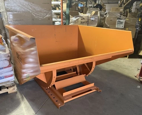 2.5 YD WRIGHT 26077 ORANGE Self Dumping Hopper Steel Casters Not Included Lever