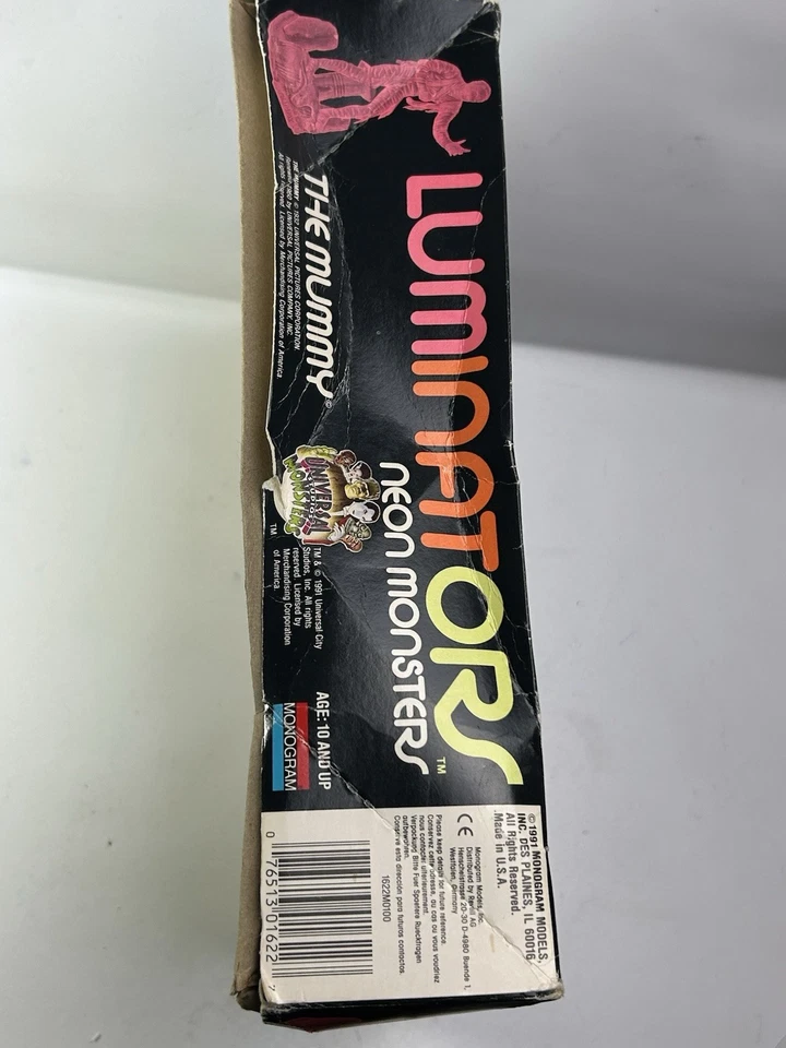 1991 MONOGRAM LUMINATORS  THE MUMMY #1622 Box with Paperwork and sprues - Image 3 of 4