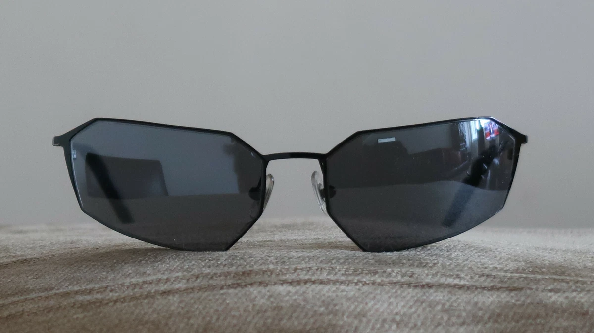 BLINDE AGENT SMITH SUNGLASSES IN BLACK BY RICHARD WALKER A MATRIX MOVIE CLASSIC