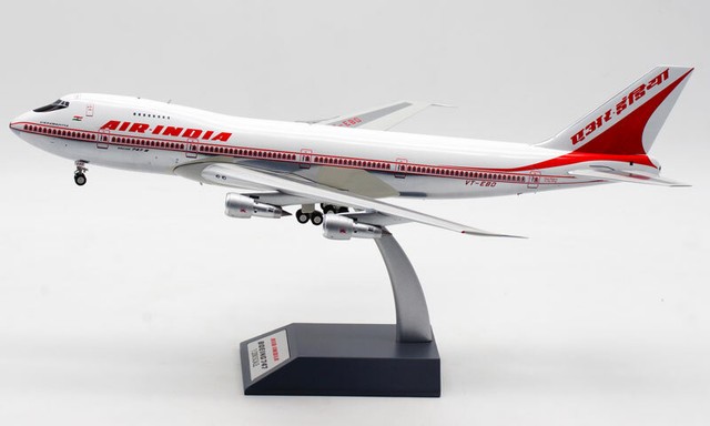 diecast 747