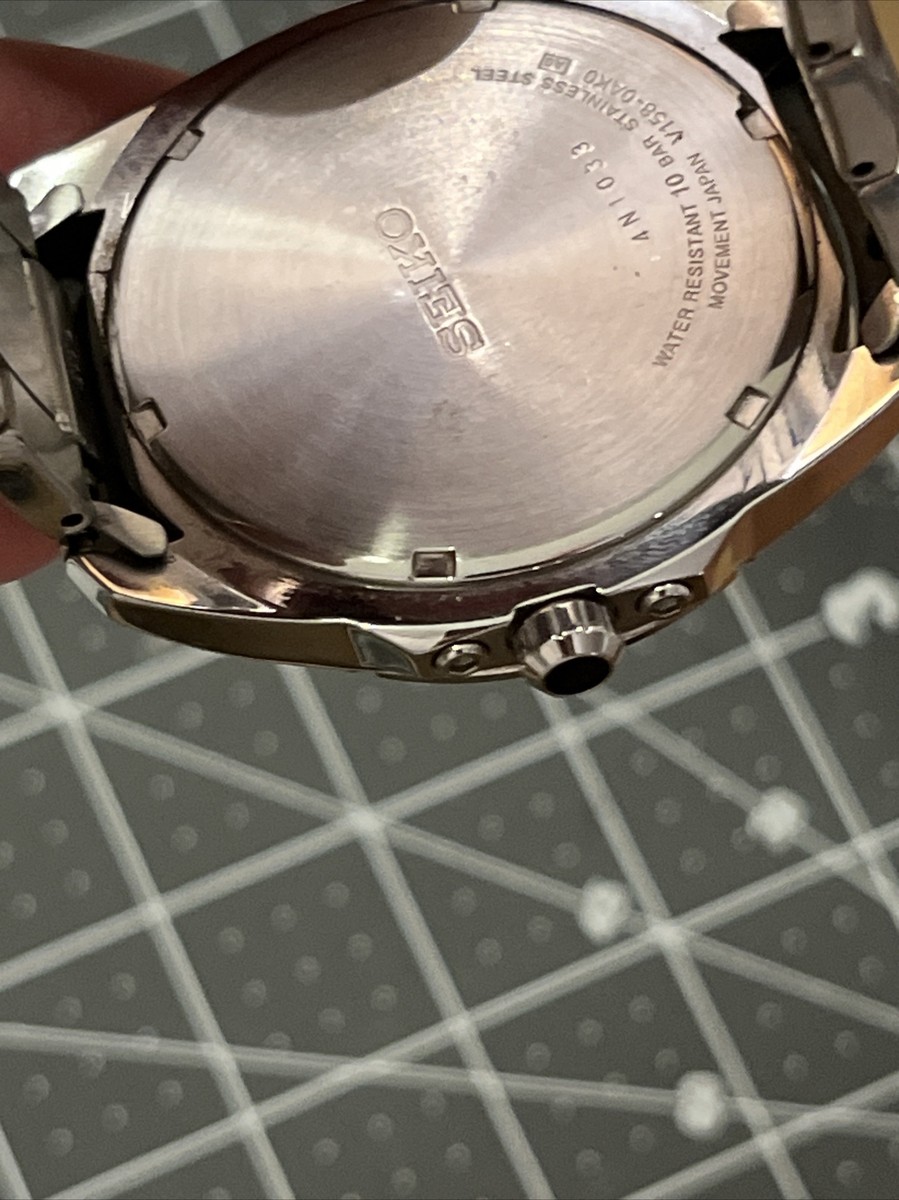 Seiko Solar Silver Men's Watch Model V158-0AK0 Stainless Seiko Solar Silver Men's Watch Model V158-0AK0 Stainless