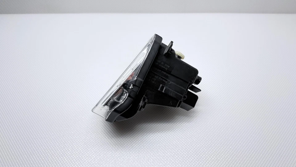 Faro antiniebla delantero derecho Subaru Forester 2019 2020-2024 84501-SJ000 OEM Foto 3 de 4