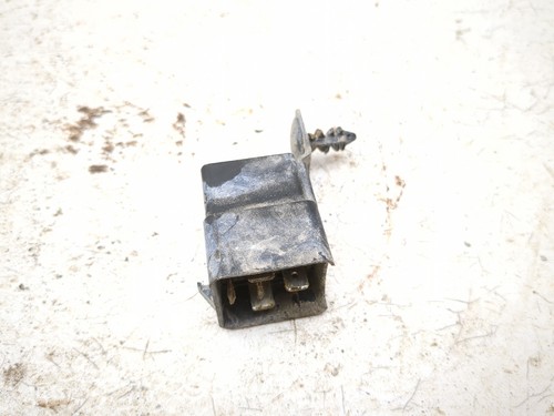 04-16 John Deere Gator HPX 4x4 Relay A