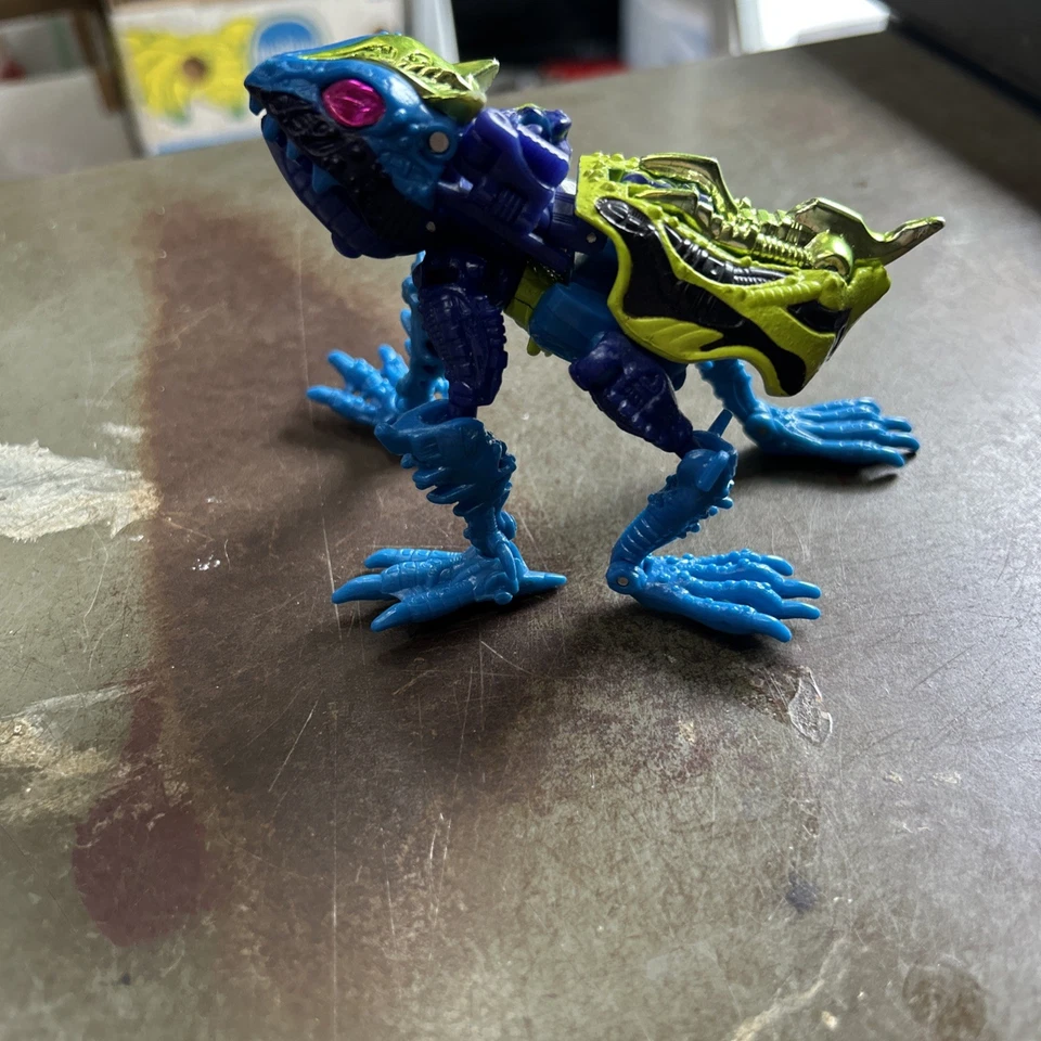 Spittor Transmetal 2 Beast Wars Transformers 1999 Hasbro Figure - Image 4 of 4