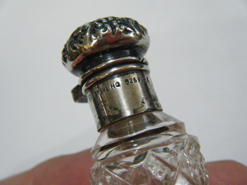 Victorian Cut Crystal Vail Perfume Bottle Unger Brothers Sterling Hinged Cap - Picture 3 of 8