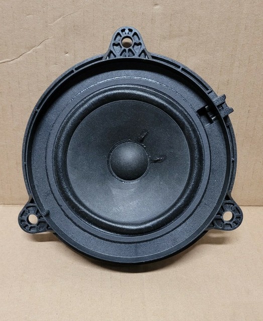 2015 2018 Nissan Murano Rear Right or Left Side Door Panel Speaker