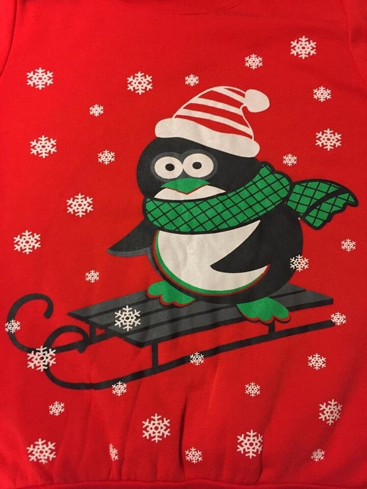 2010 Happy Holidays Penguin Skiing Sweatshirt Red Men Size Medium image 3