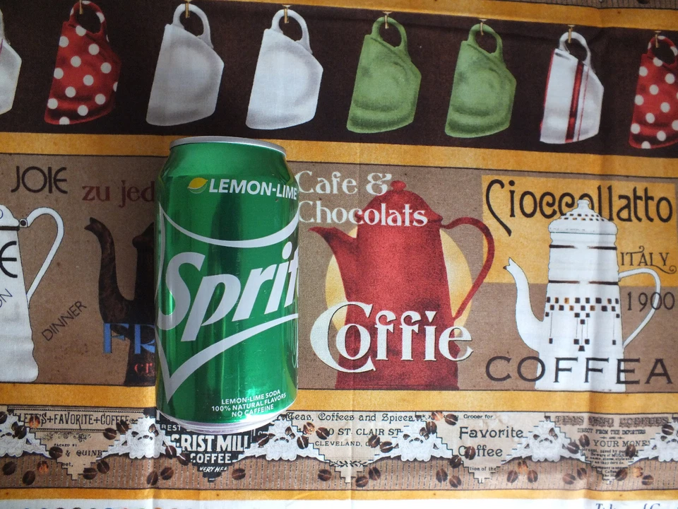 2 yard yd COFFEE CUP Pot cotton fabric TIDINGS of GREAT JOY Quilt Treas BORDER - Image 3 of 3