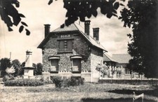 MONTRY - Place Of Schools