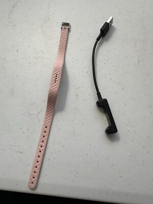 FITBIT ACTIVITY TRACKER FB408 w/CHARGE CONNECTION CORD (PINK)  