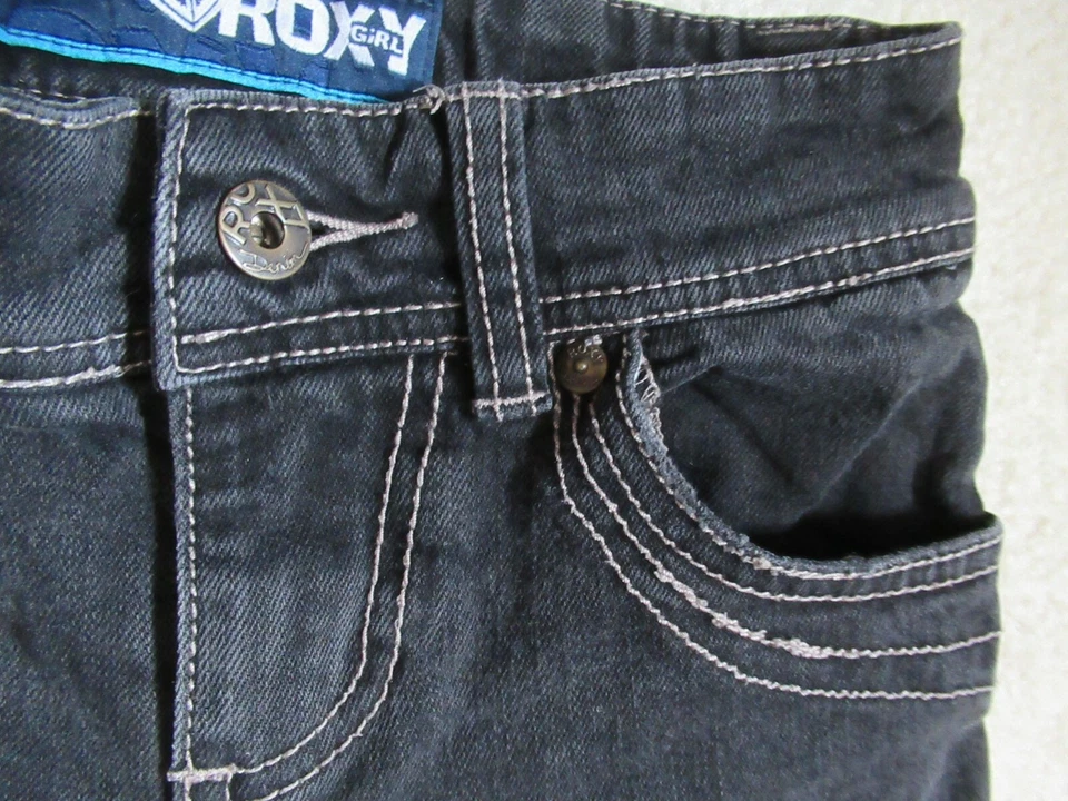 Roxy Girls Surf Faded Black Whte Stitch Capri Jeans Cropped Short Pants 7 - Image 4 of 4