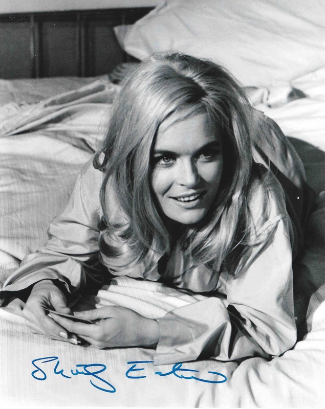 SHIRLEY EATON - Actress - Goldfinger's Golden Girl / Sumuru - Autograph Photo